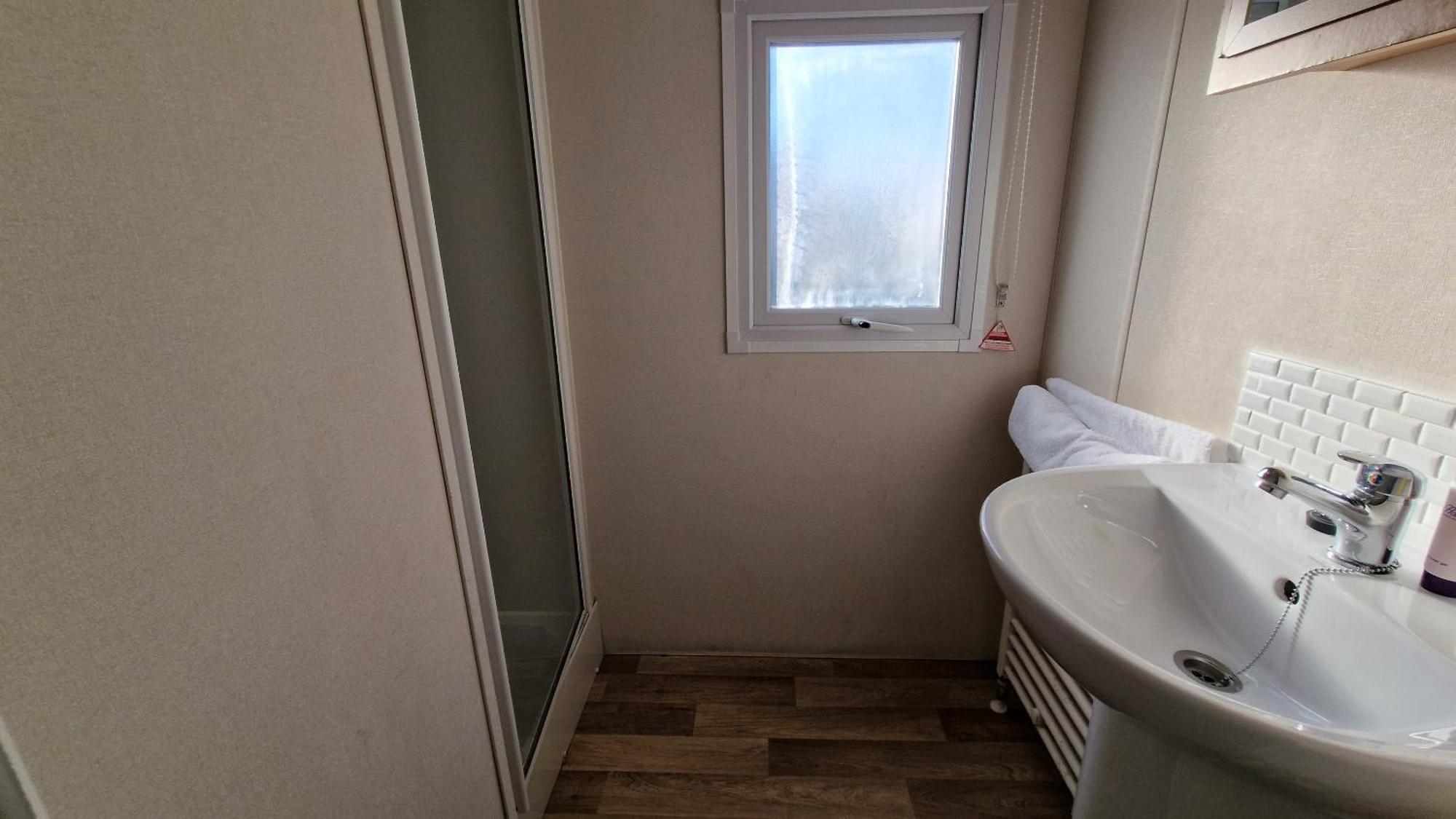 דיימצ'רץ' Sea Haven - 4 Bedroom Static Near The Beach מראה חיצוני תמונה