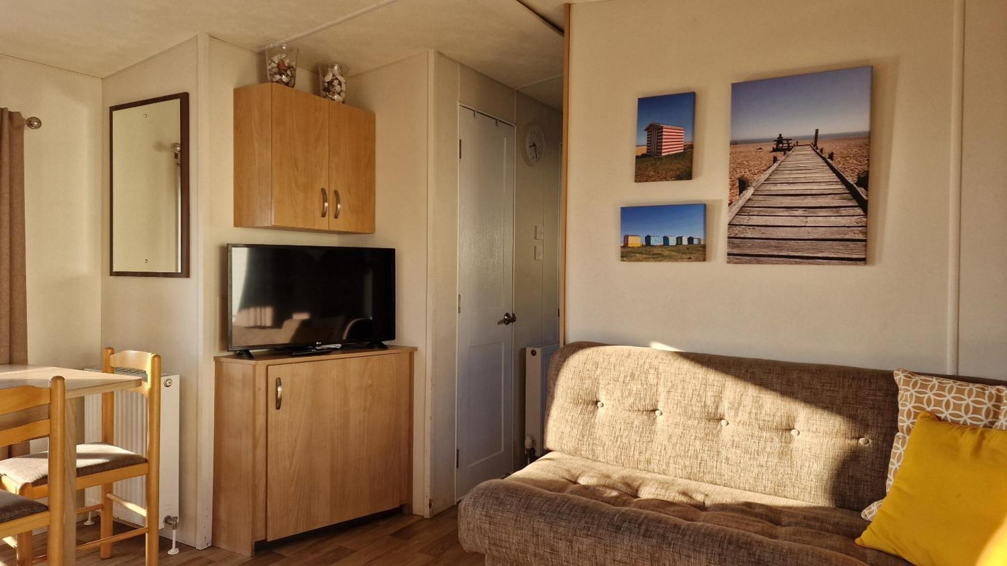 דיימצ'רץ' Sea Haven - 4 Bedroom Static Near The Beach מראה חיצוני תמונה