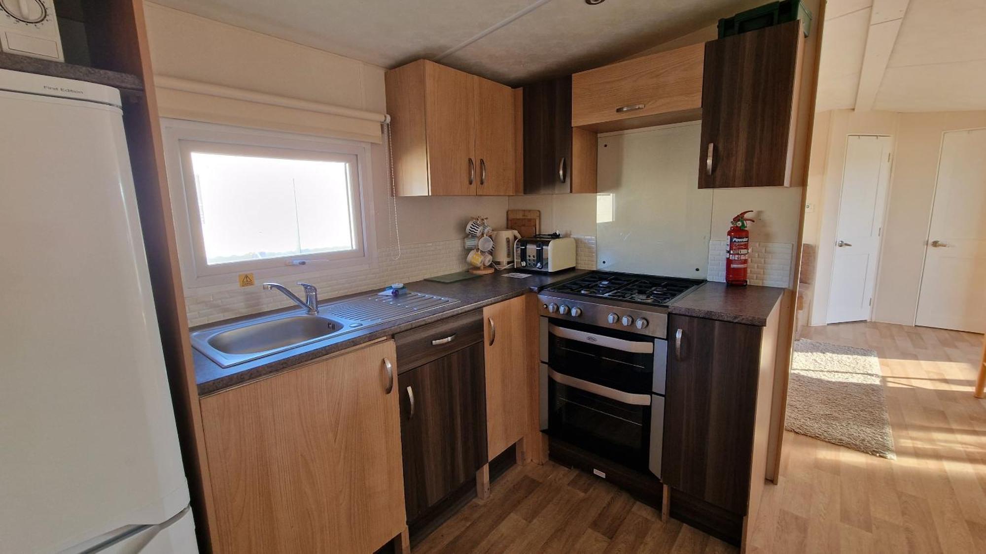 דיימצ'רץ' Sea Haven - 4 Bedroom Static Near The Beach מראה חיצוני תמונה